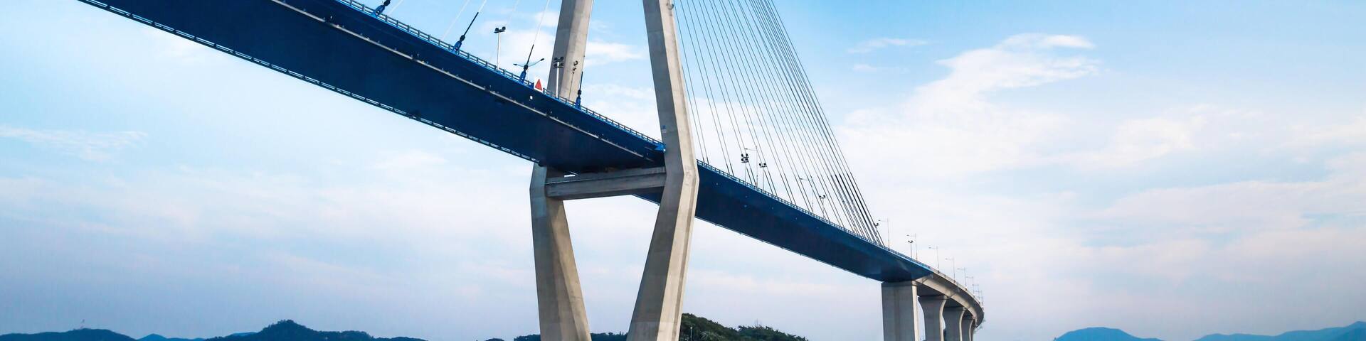 PF8YGD Under Mokpo bridge on the water, Mokpo, South Korea