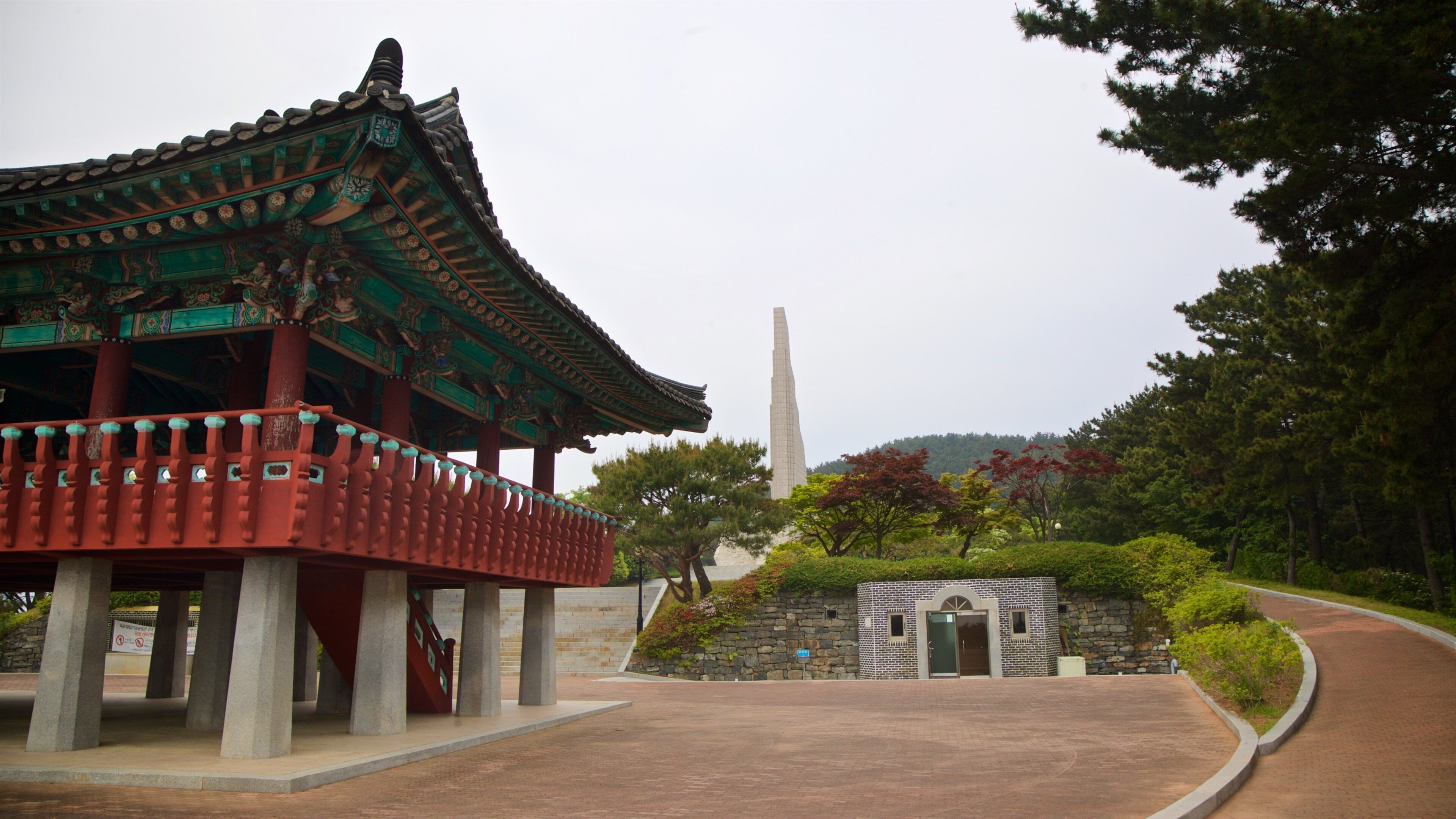 Geoje Okpo Daecheop Ginyeom Park featuring heritage elements