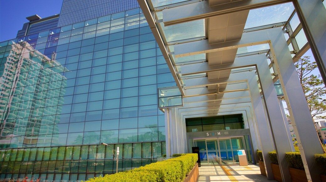 Samsung Innovation Museum showing a city