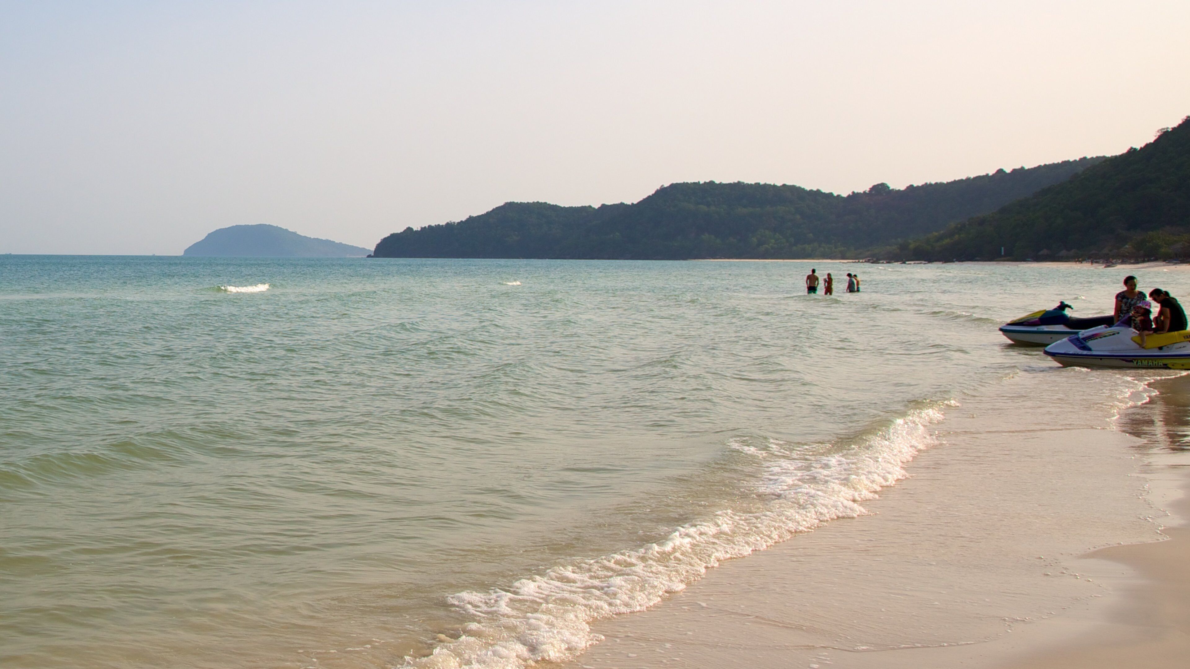 Vietnam which includes a sandy beach and jet skiing