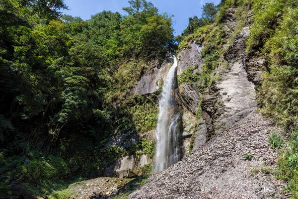 Renai_AowandaWaterfall_553248621562623128_11