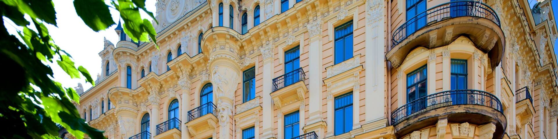 Alberta Iela which includes heritage elements