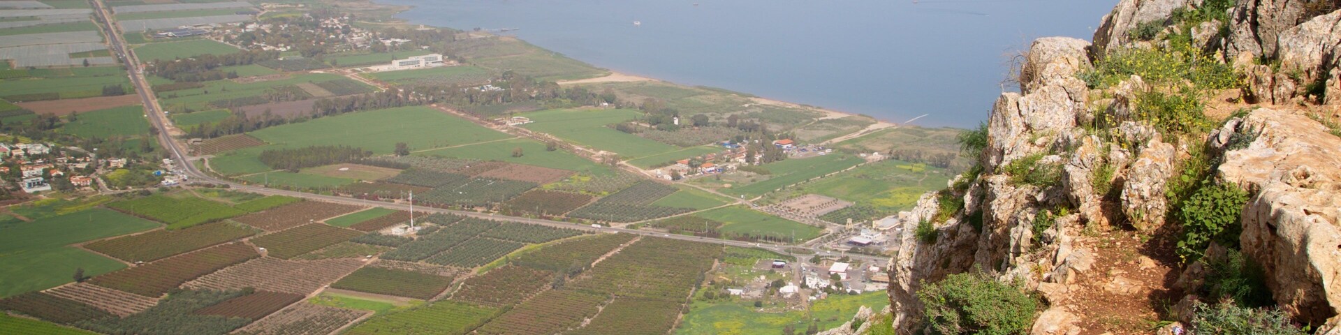 Mount Arbel showing tranquil scenes and general coastal views