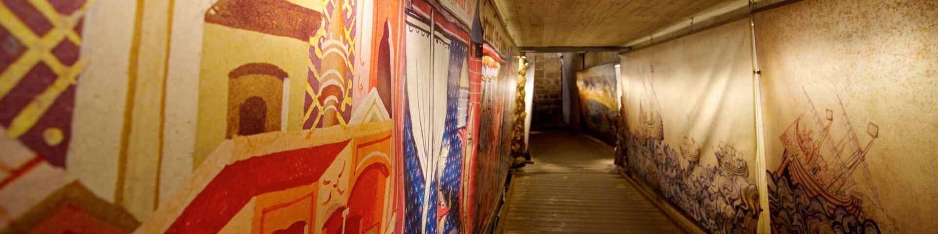 Templar Tunnel which includes interior views and art