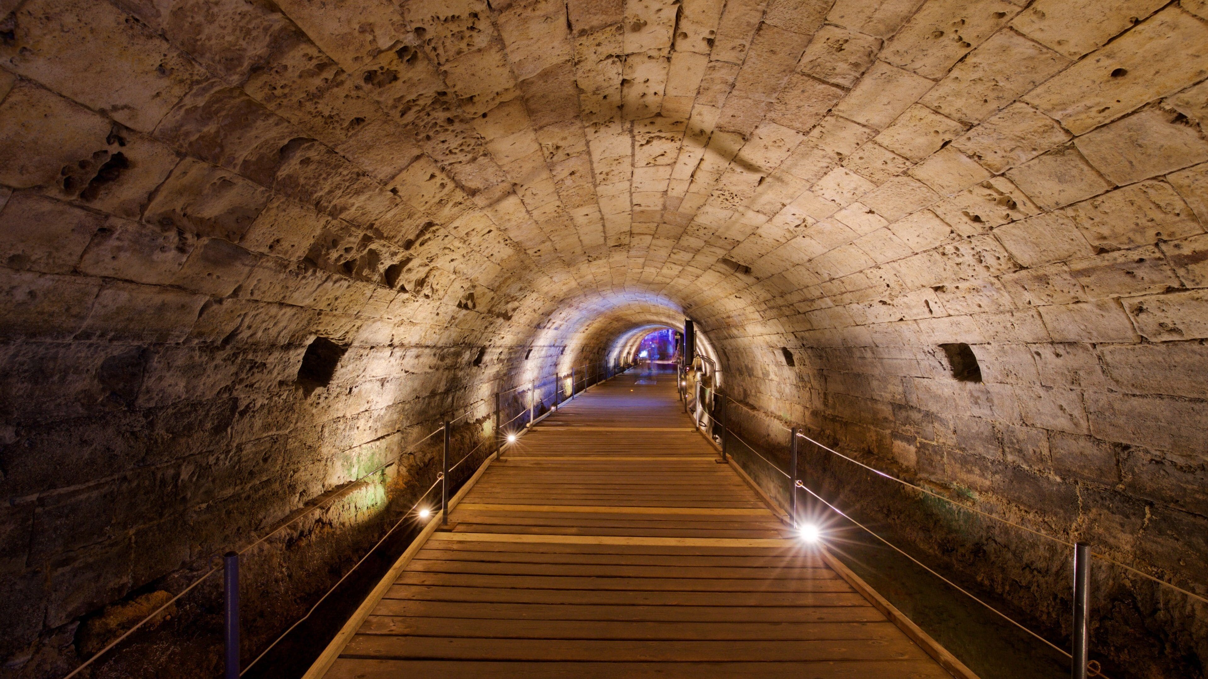 Templar Tunnel which includes interior views