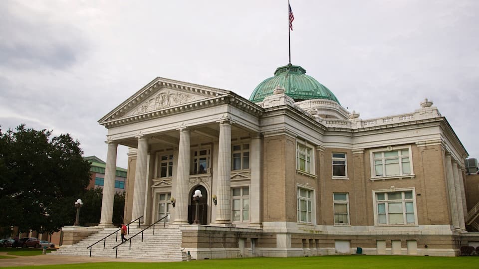 Lake Charles Historic District som inkluderer historisk arkitektur