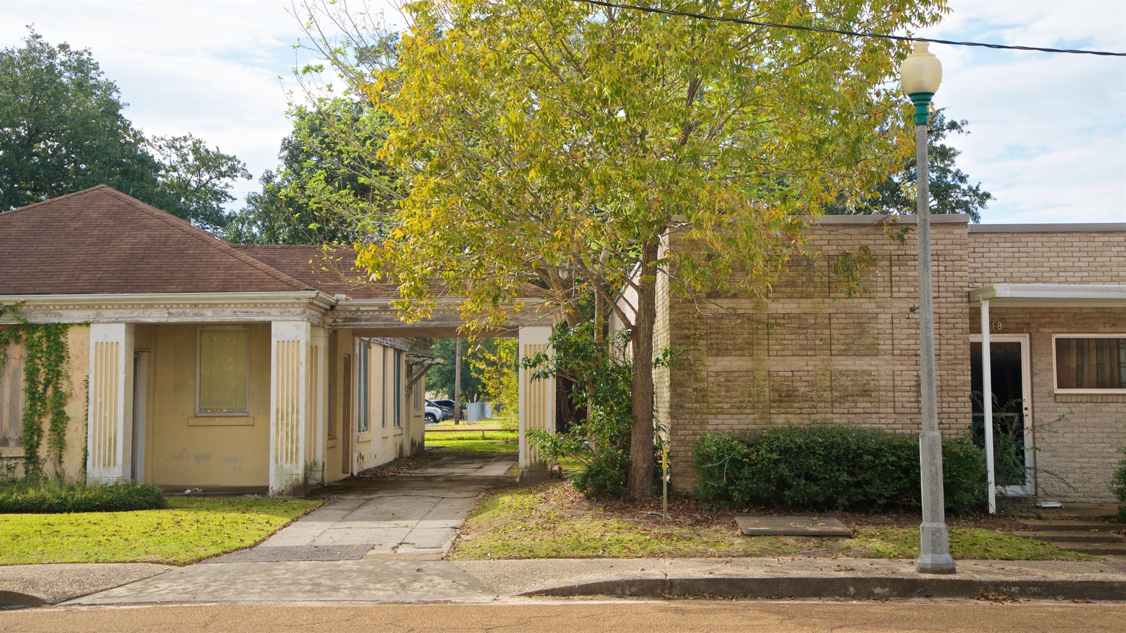Lake Charles Historic District og byder på et hus