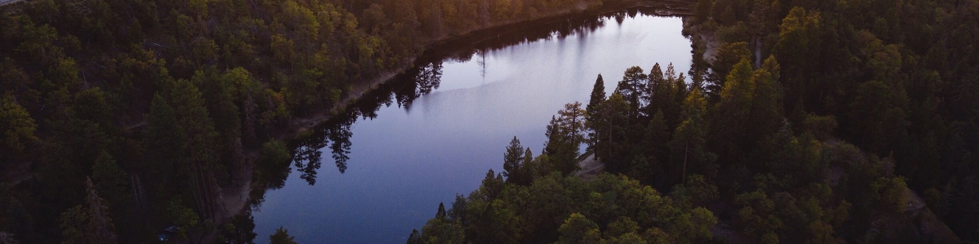 #jenkslake was such a beautiful place to spend the evening! There was hardly anyone there at the time and sunset created the most colorful reflections on the water. It’s not too far up hwy 38 and it’s incredibly easy to get to.