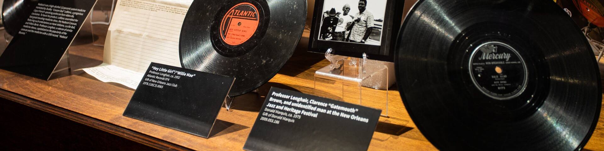 New Orleans Jazz Museum showing interior views