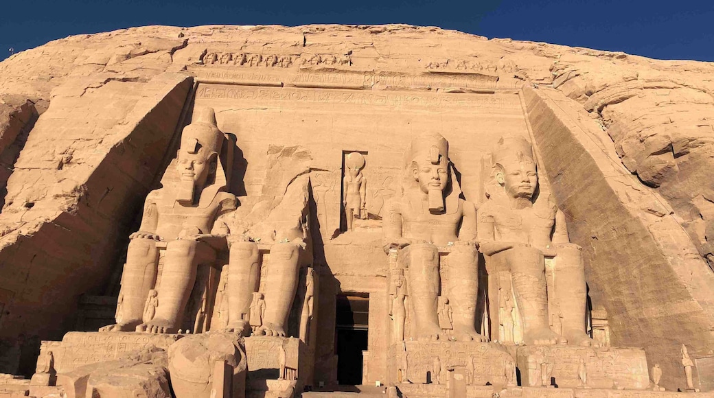 First few to arrive at the Temple and hence managed to get photo without anyone :)