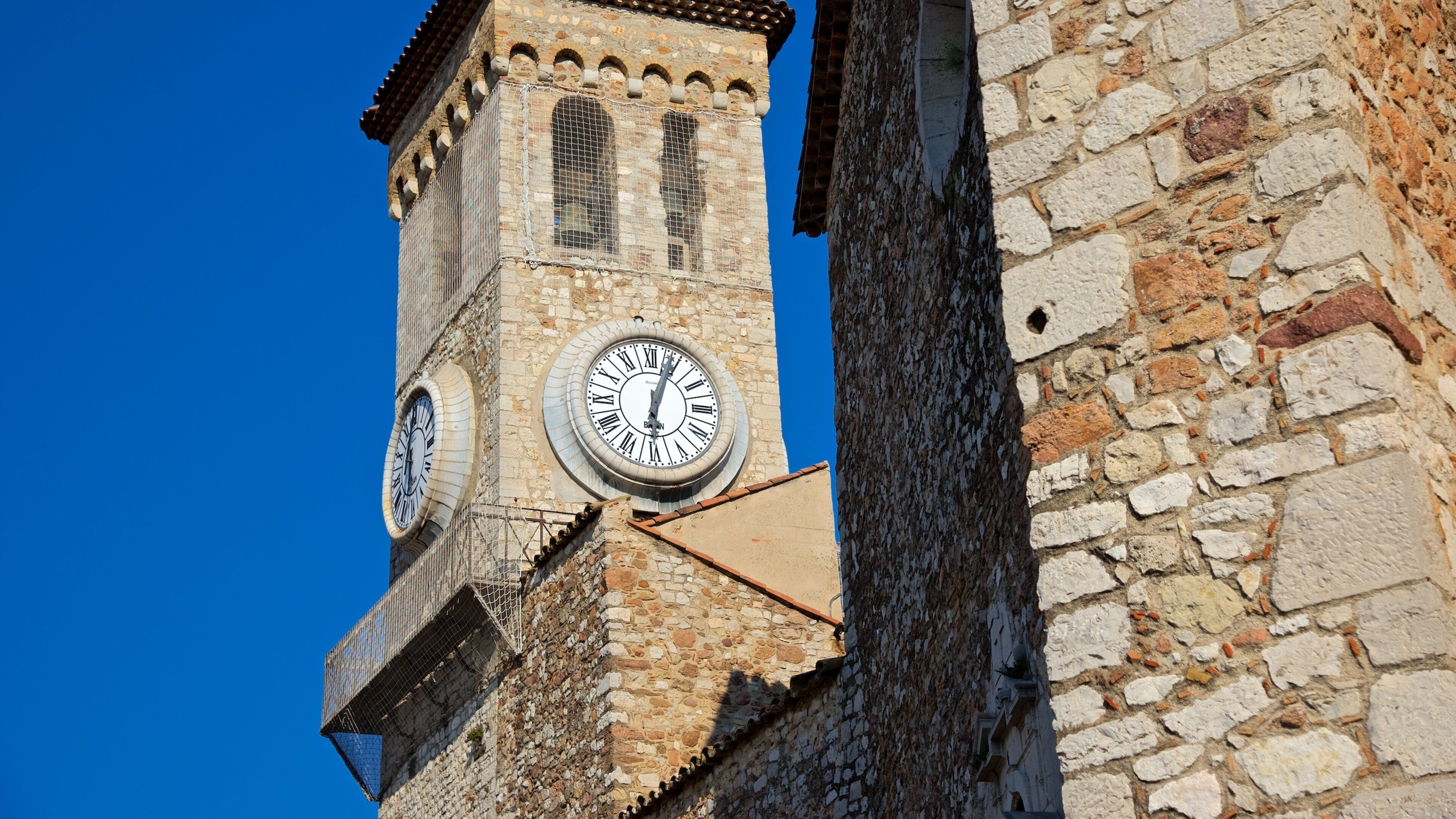 Notre Dame d\'Esperance Church featuring heritage elements