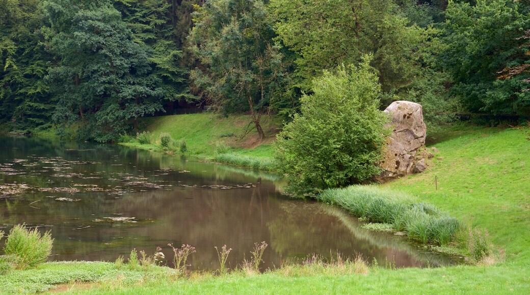 Castle Beaufort featuring a park and a castle