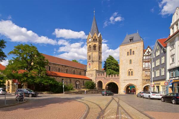 Nikolai Church Eisenach which includes heritage architecture