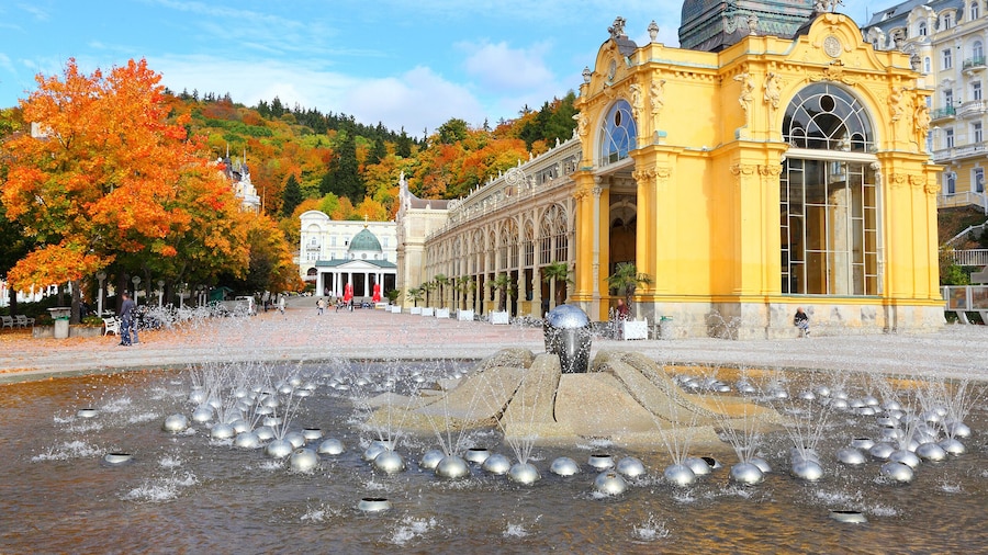 노래하는 분수의 콜로네이드