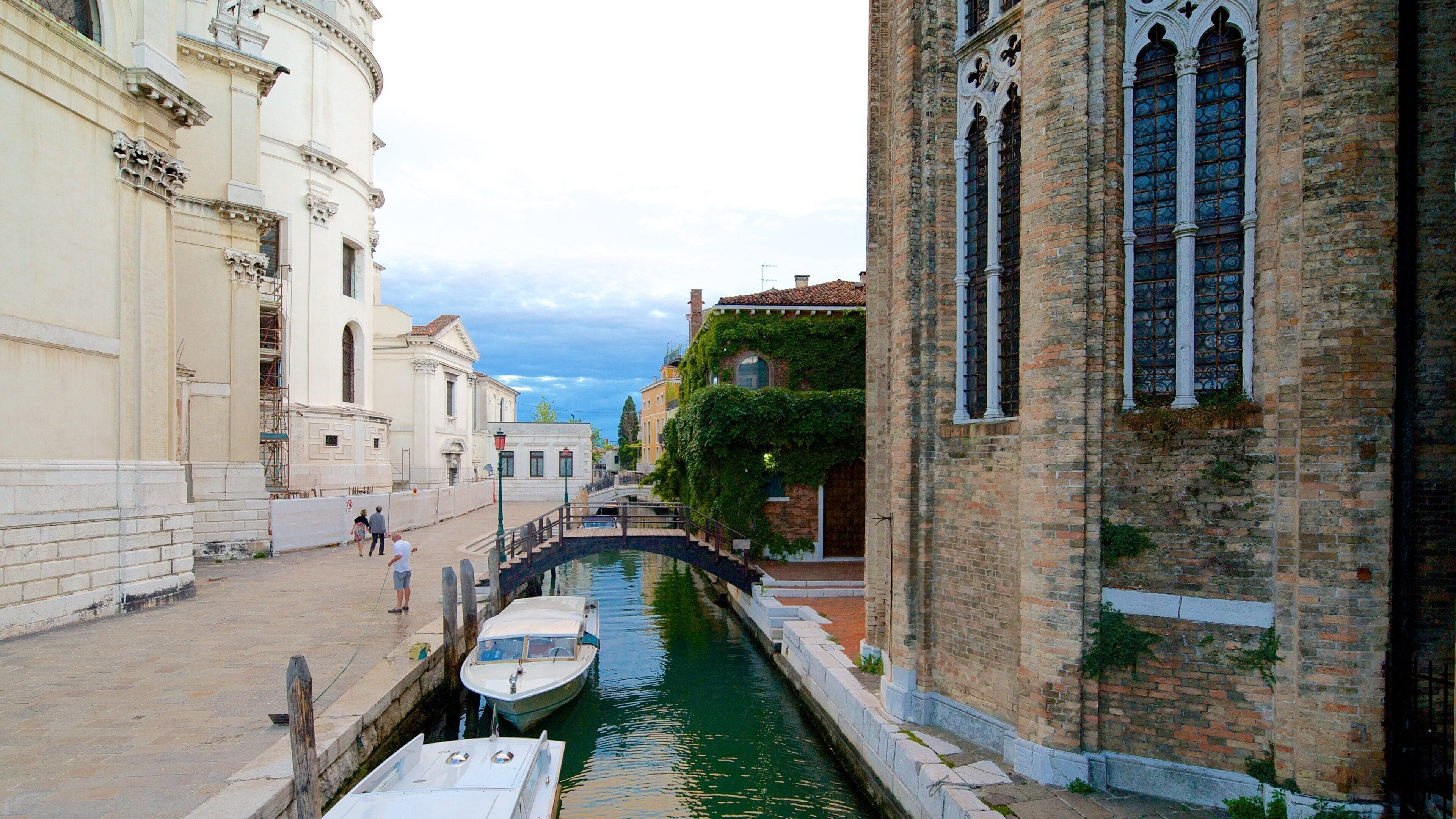 Venice featuring a river or creek and heritage architecture