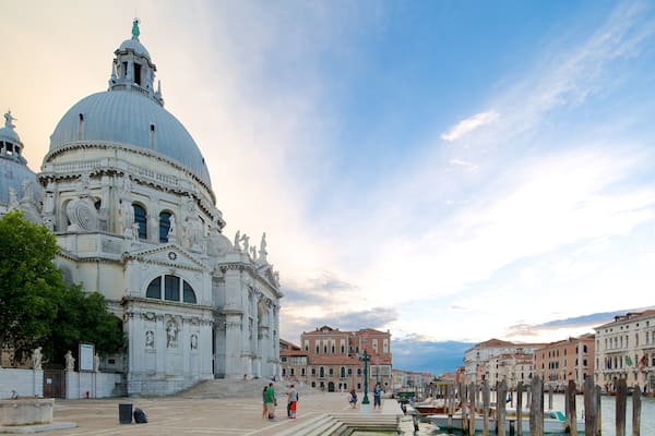 Venedig welches beinhaltet historische Architektur