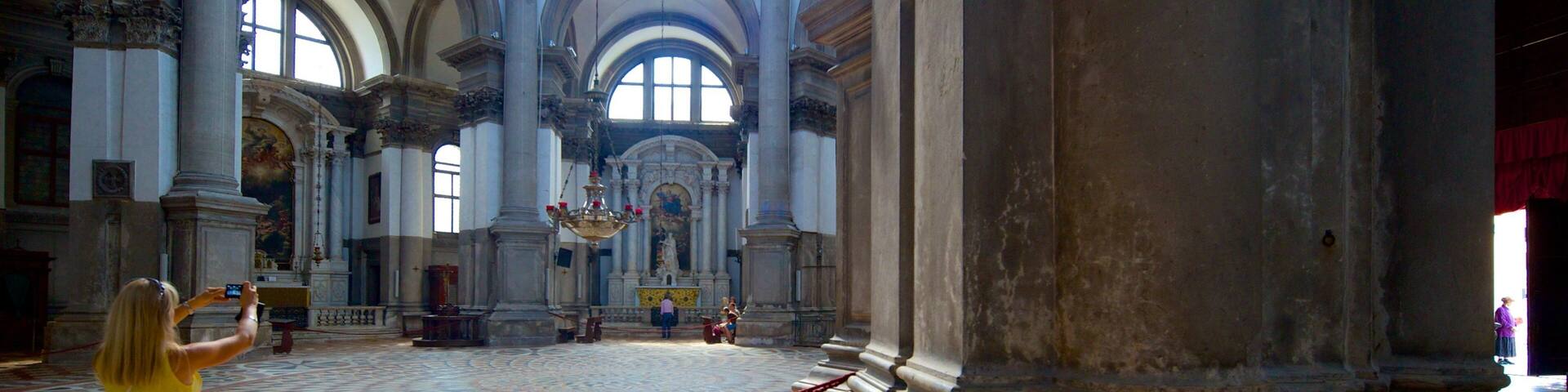Parrocchia Santa Maria Della Salute featuring heritage architecture and interior views