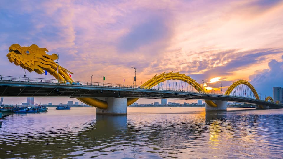 Dragon Bridge in Da Nang, vietnam at night