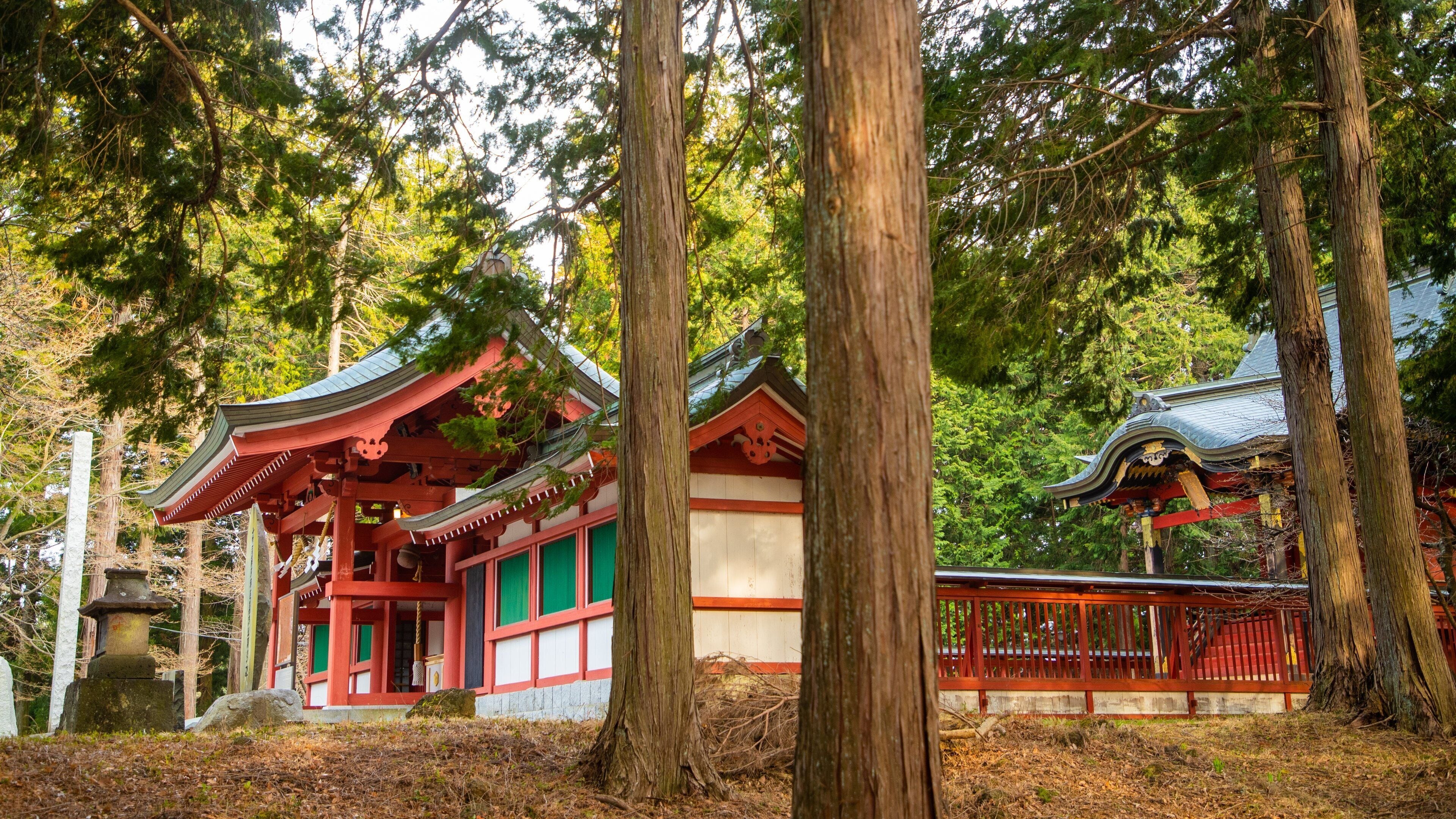 Fujiomuro Sengen Shrine showing heritage elements and a temple or place of worship
