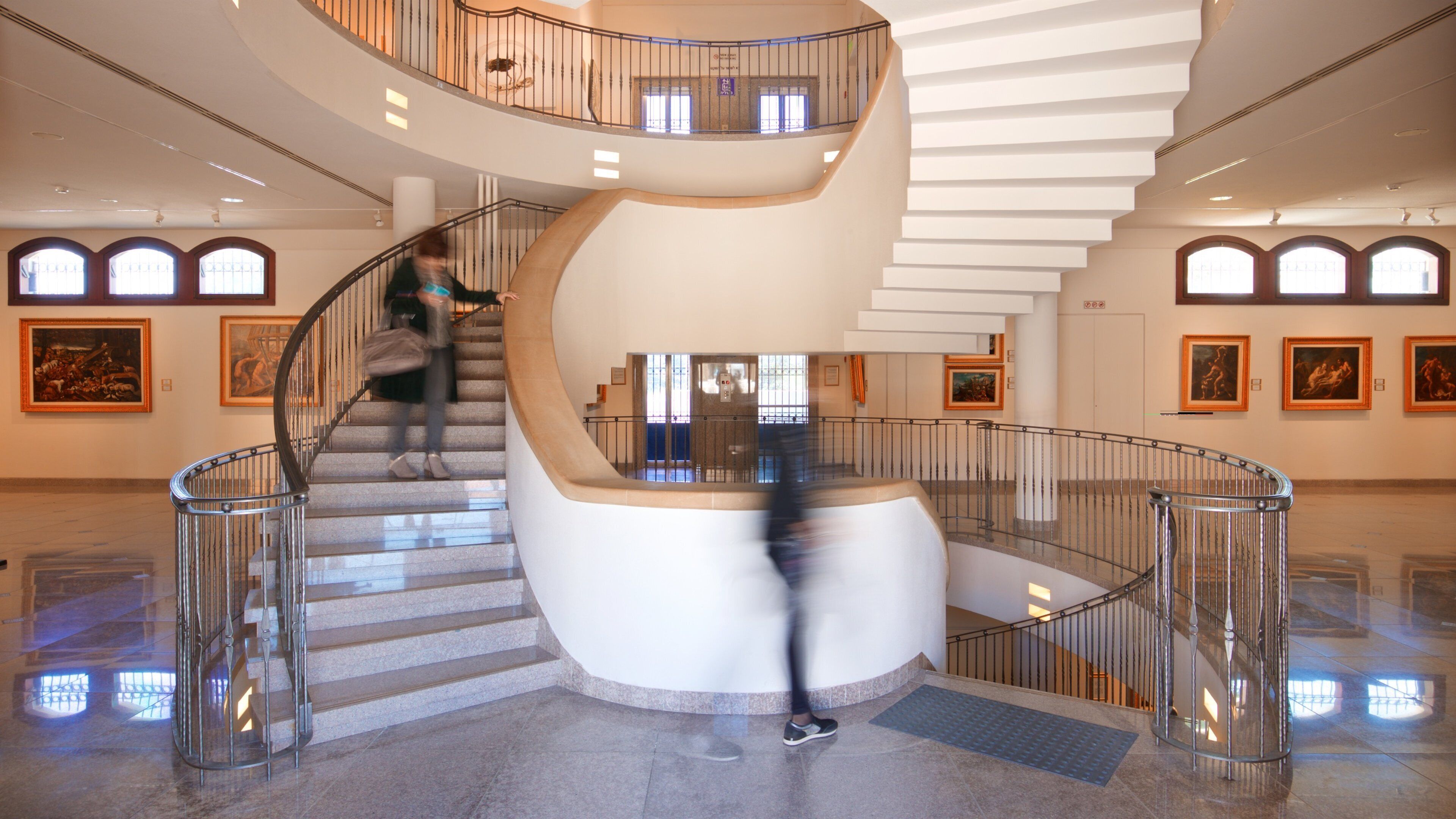 Caesarea Ralli Museum showing art and interior views