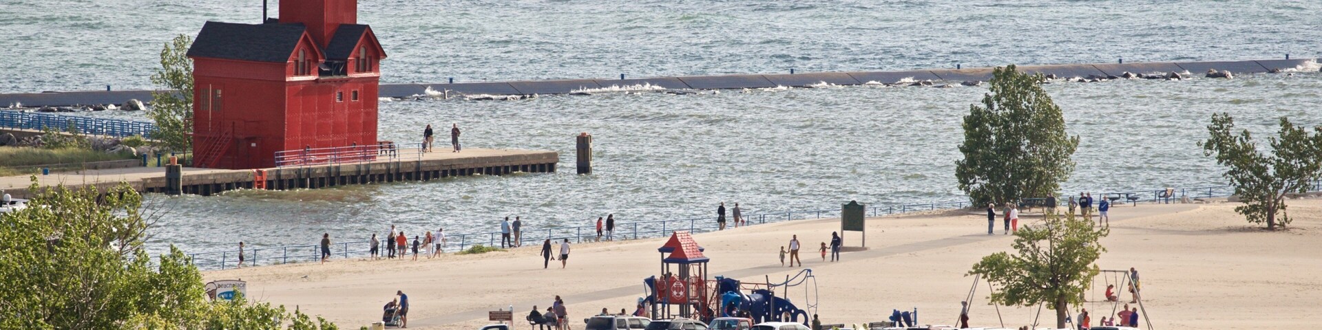 Mt. Pisgah Dune Boardwalk mostrando um farol e paisagens litorâneas