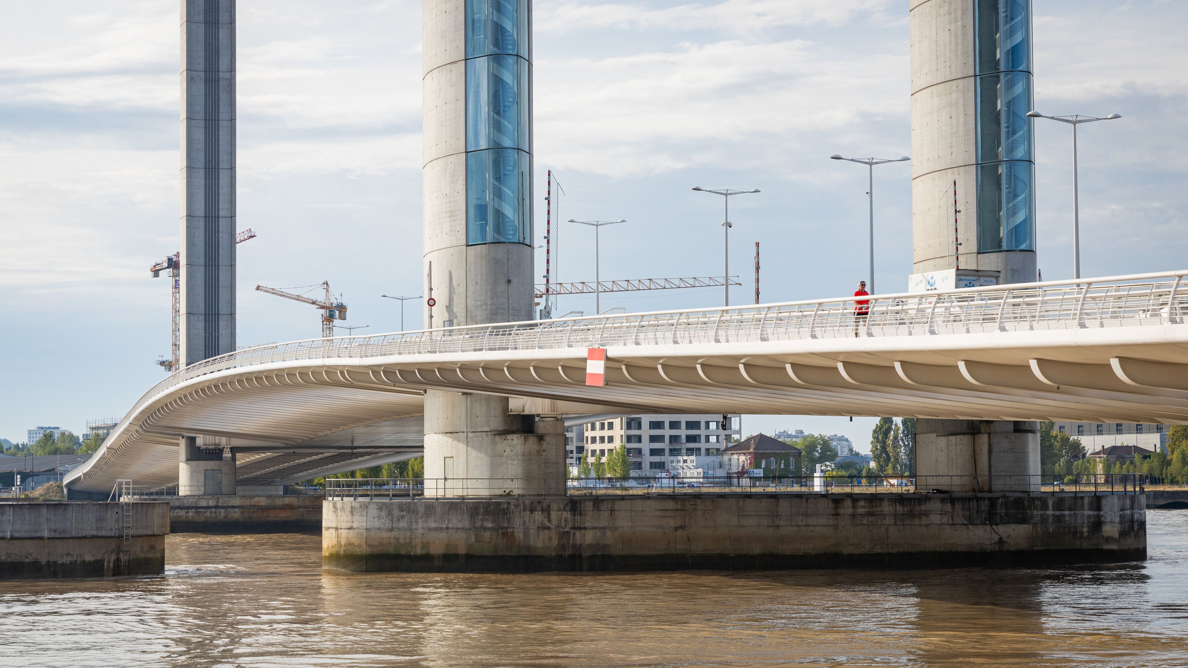 Chaban Delmas Bridge