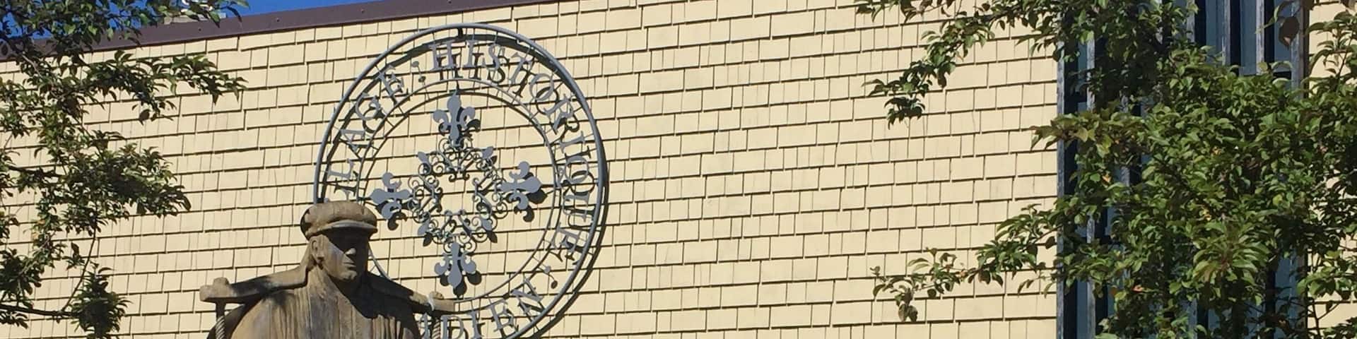 The village contains Acadian buildings dating from 1773 until 1944. All are staffed by interpreters dressed in period costumes. Very interesting.