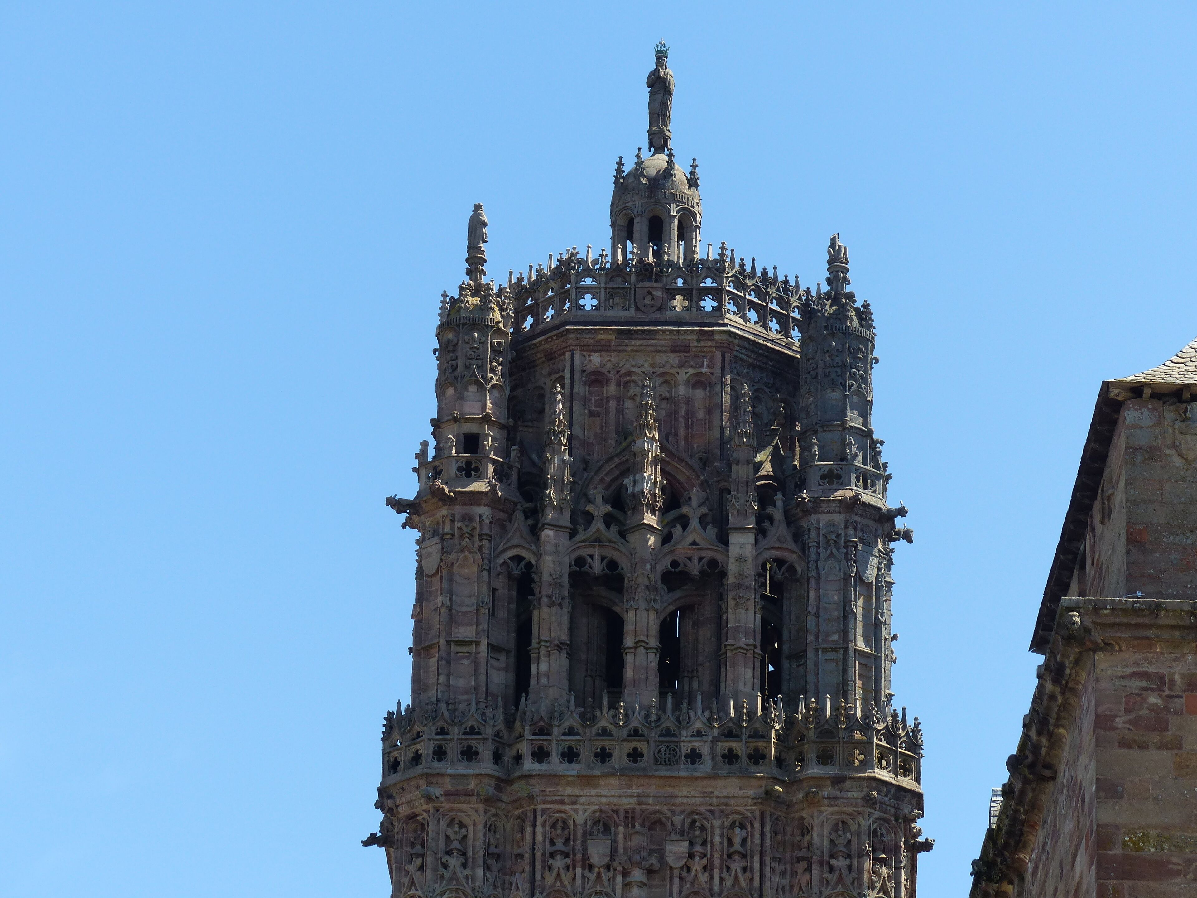 This building is indexed in the Base Mérimée, a database of architectural heritage maintained by the French Ministry of Culture, under the reference PA00094108 .