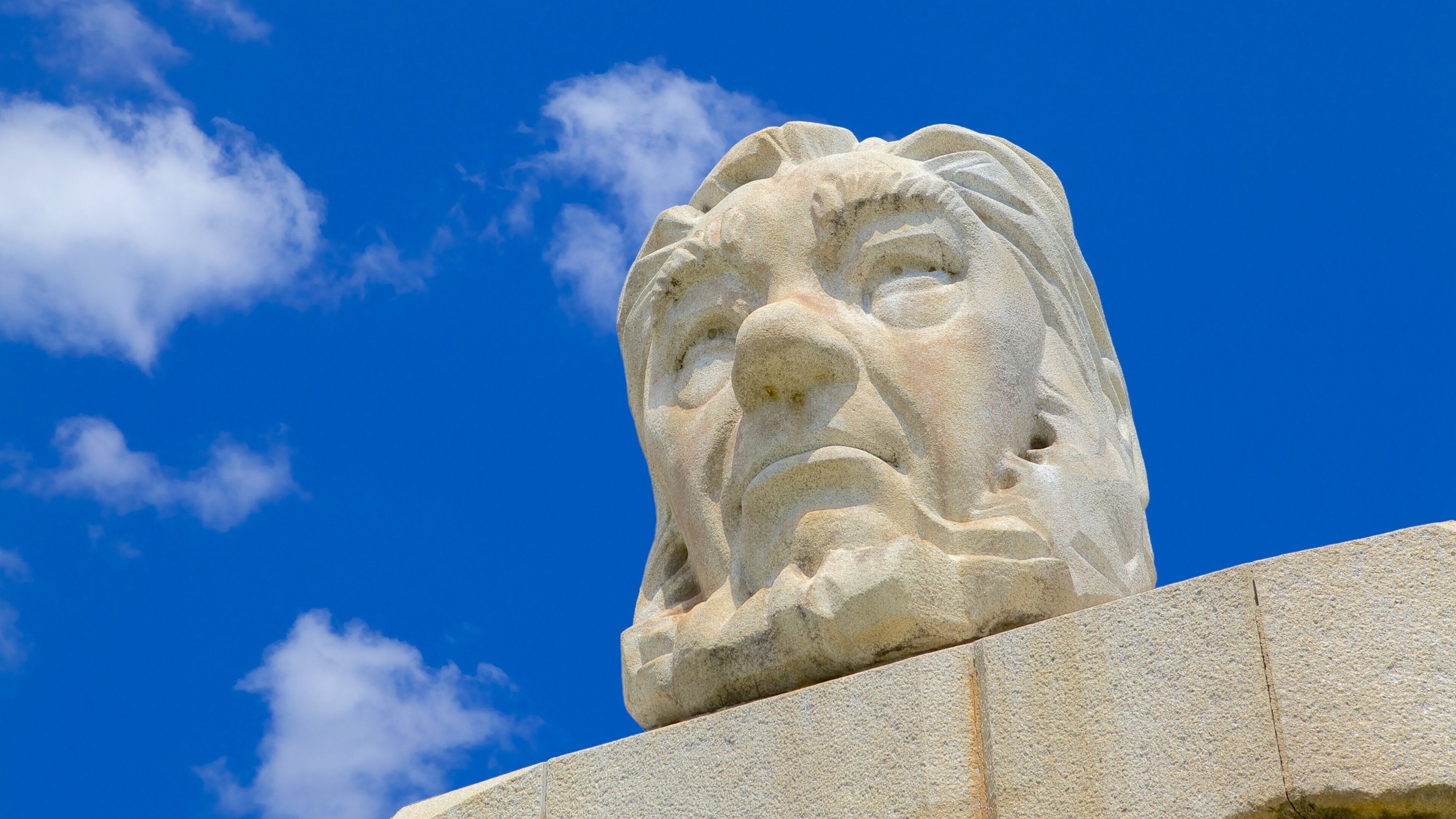 Mpumalanga - Limpopo johon kuuluu taide, ulkotaide ja patsas tai veistos