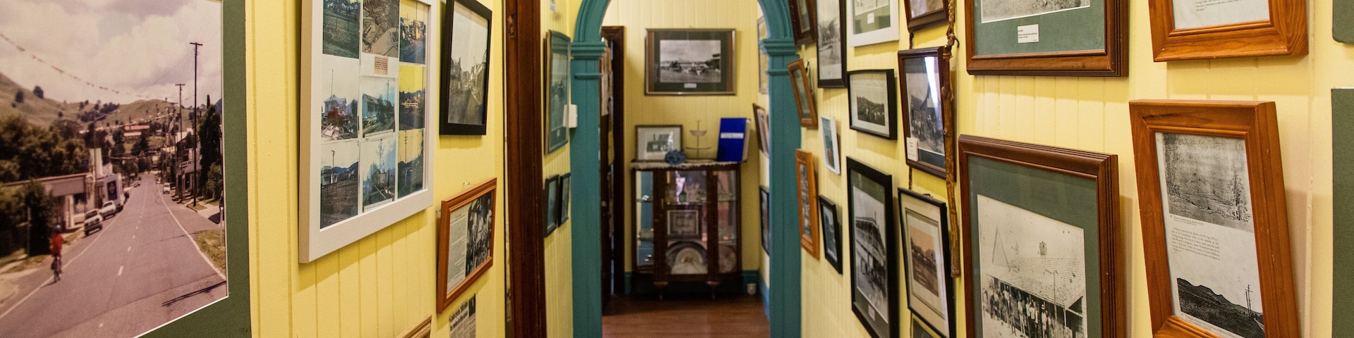 Killarney Heritage Centre showing interior views