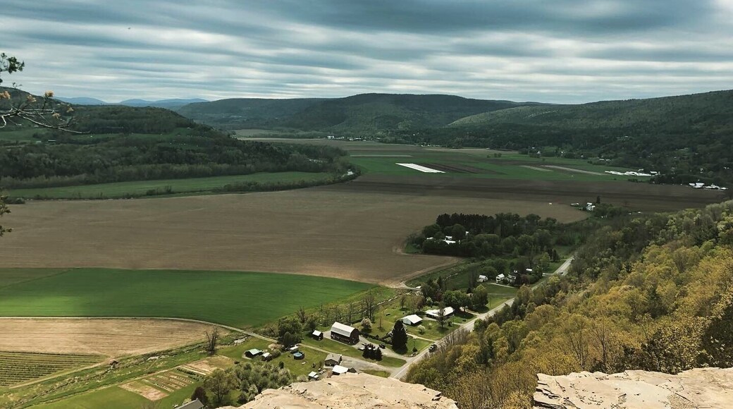 easy hike with some gorgeous views