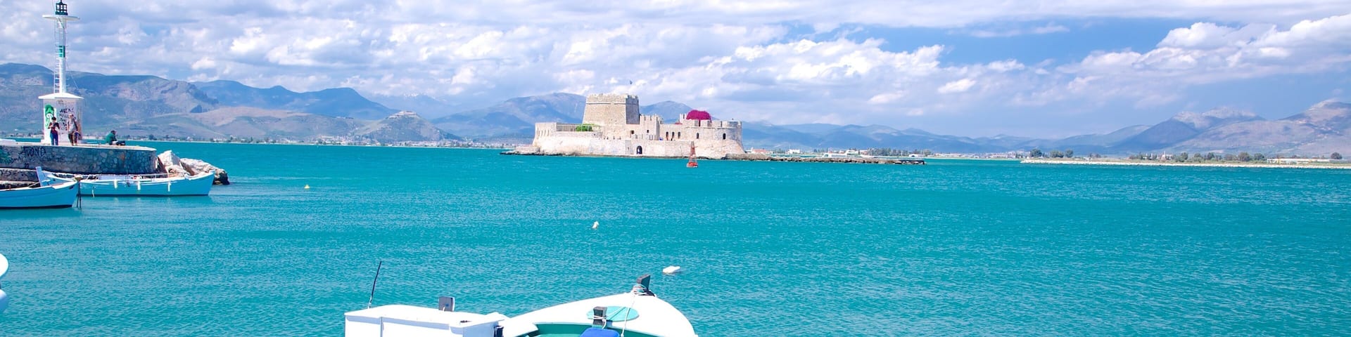 Nafplio som inkluderer bukt eller havn