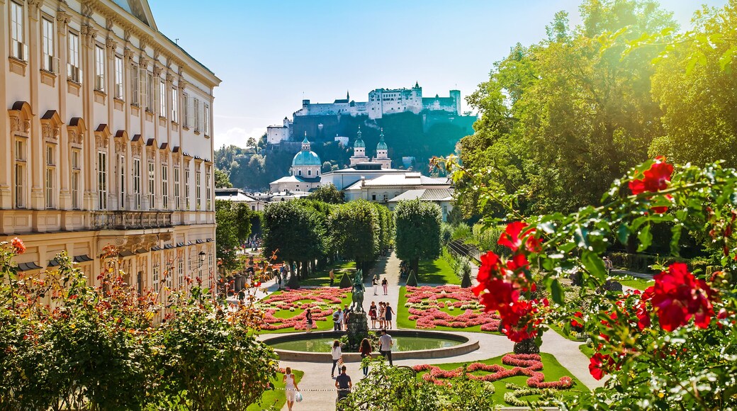 Jardines del palacio de Mirabell