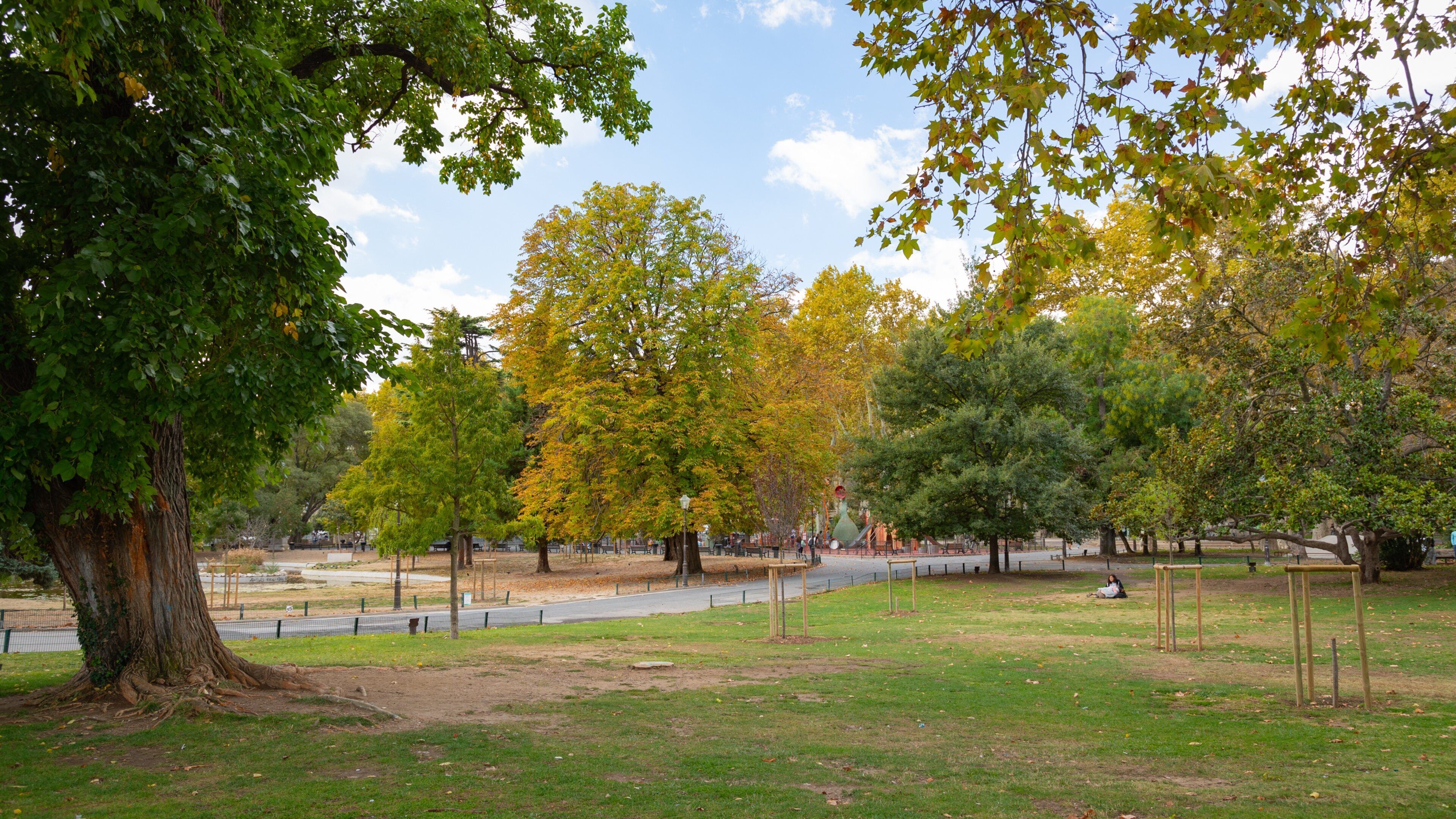 Champ de Mars Garden