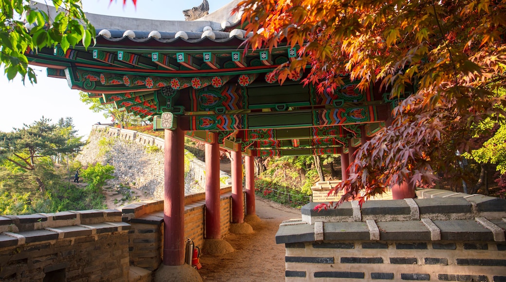 Phố ẩm thực Truyền thống quanh Pháo đài Namhansanseong