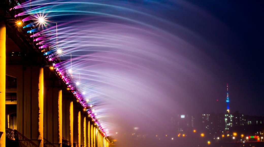 Pabellón Cultural del Río Hangang