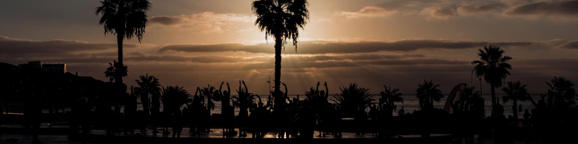 I just love the landscape on Fuortoventura and Playitas Resorts and the area around the resort offers so much interesting photography. Sunrises, sunsets, sea, mountains, abstract formations and flowers, etc etc.