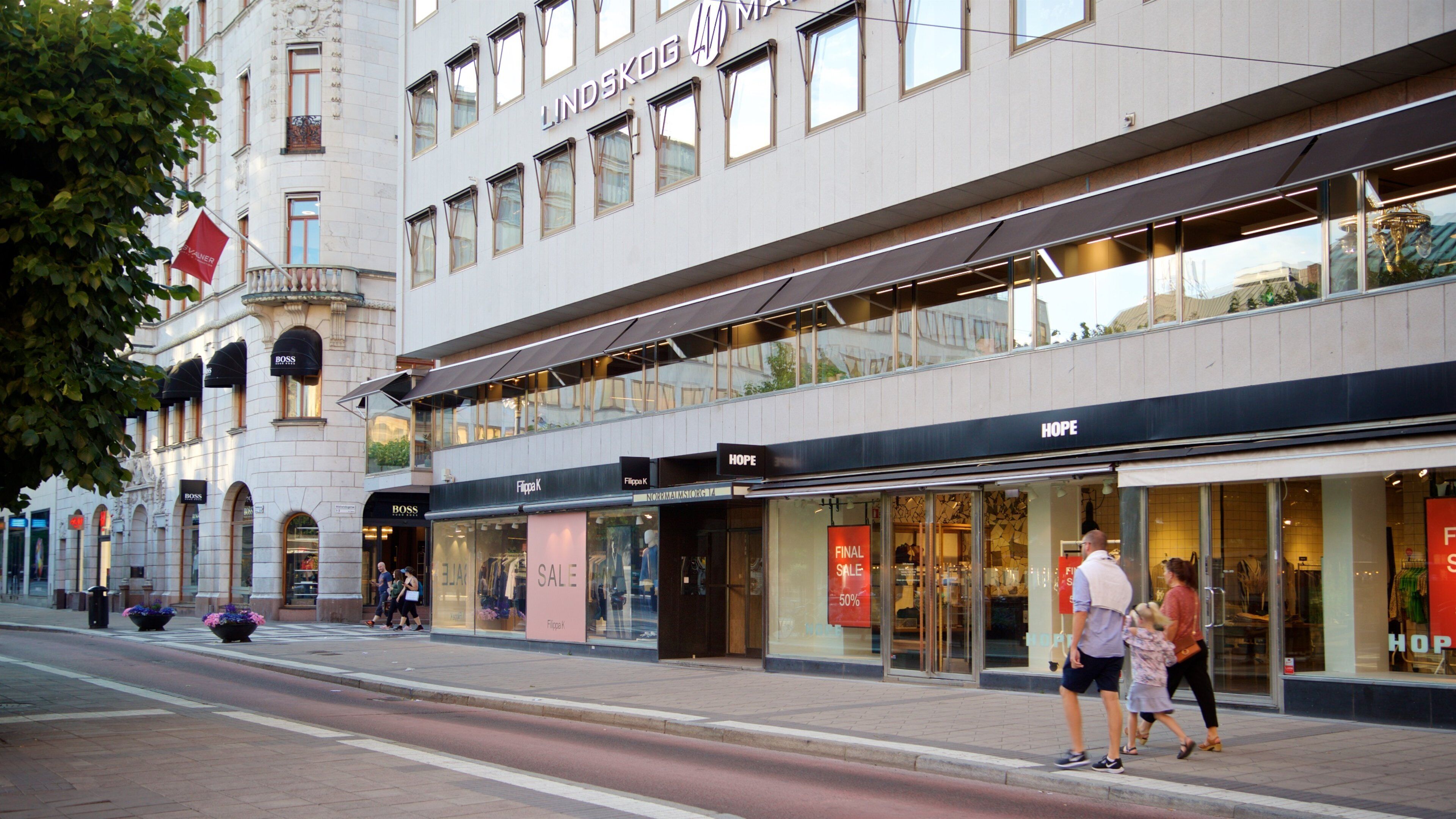 Norrmalms Square which includes a city as well as a family