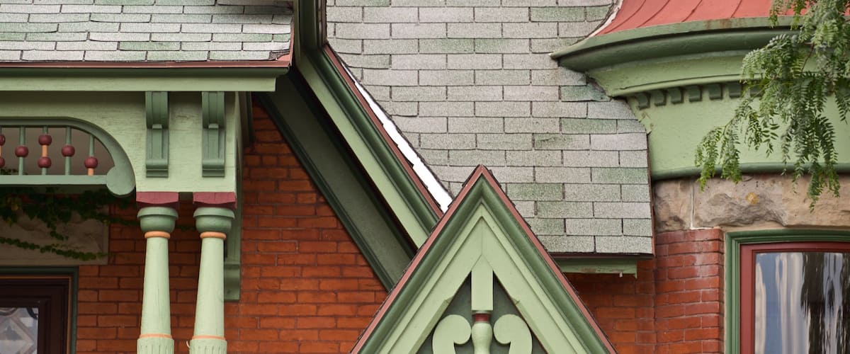 Rogers-Carrier House showing a house