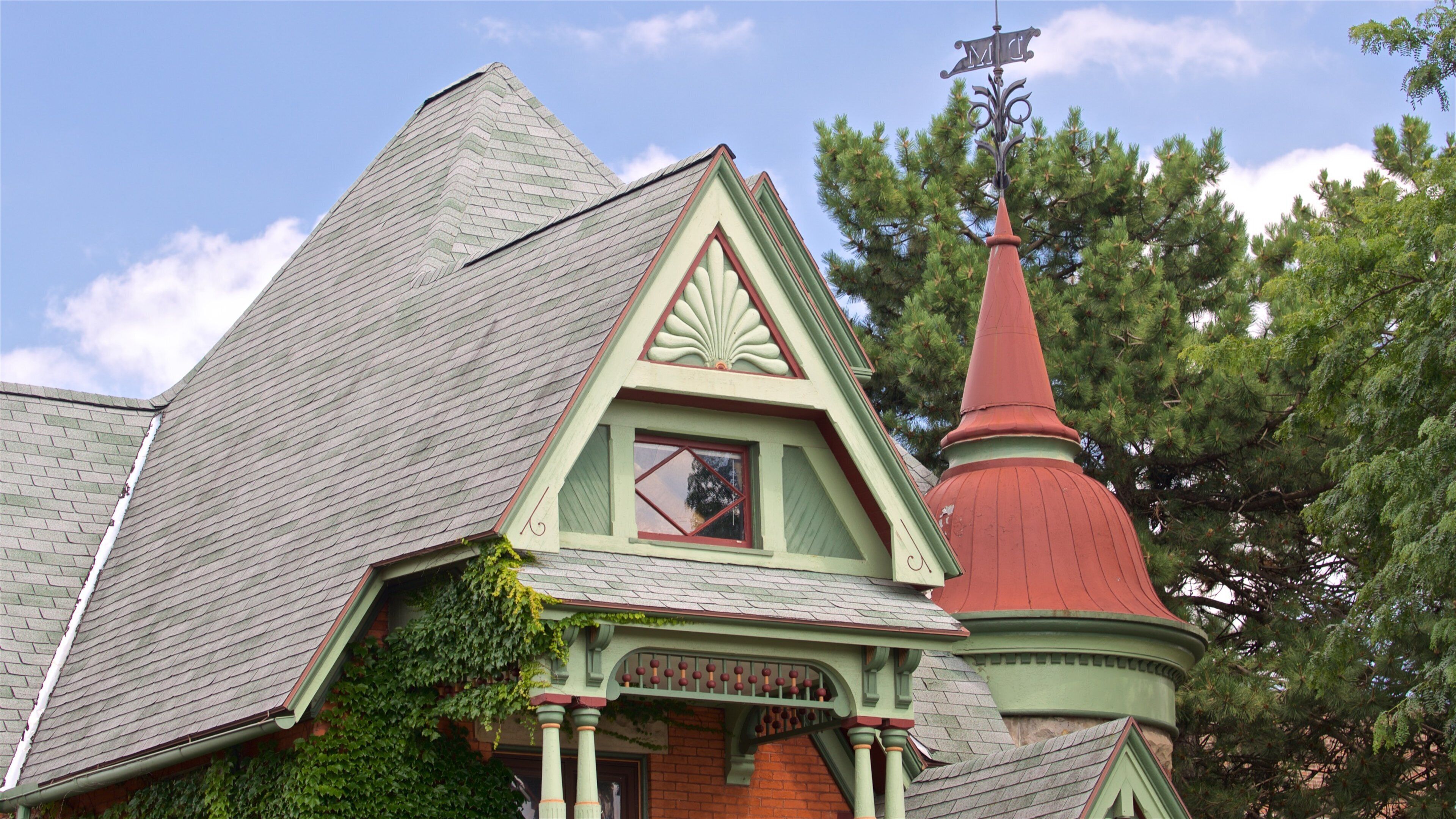 Nhà Rogers-Carrier trong đó bao gồm căn nhà