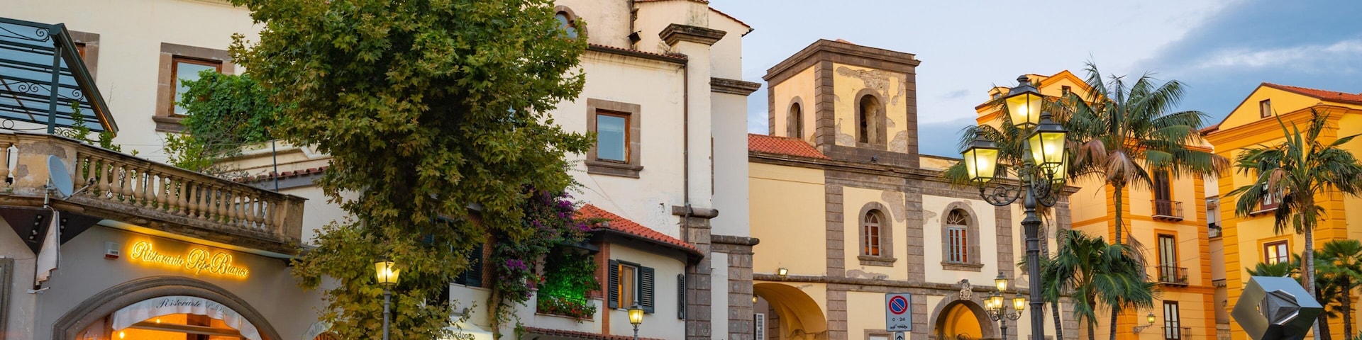 Piazza Sant\'Antonino