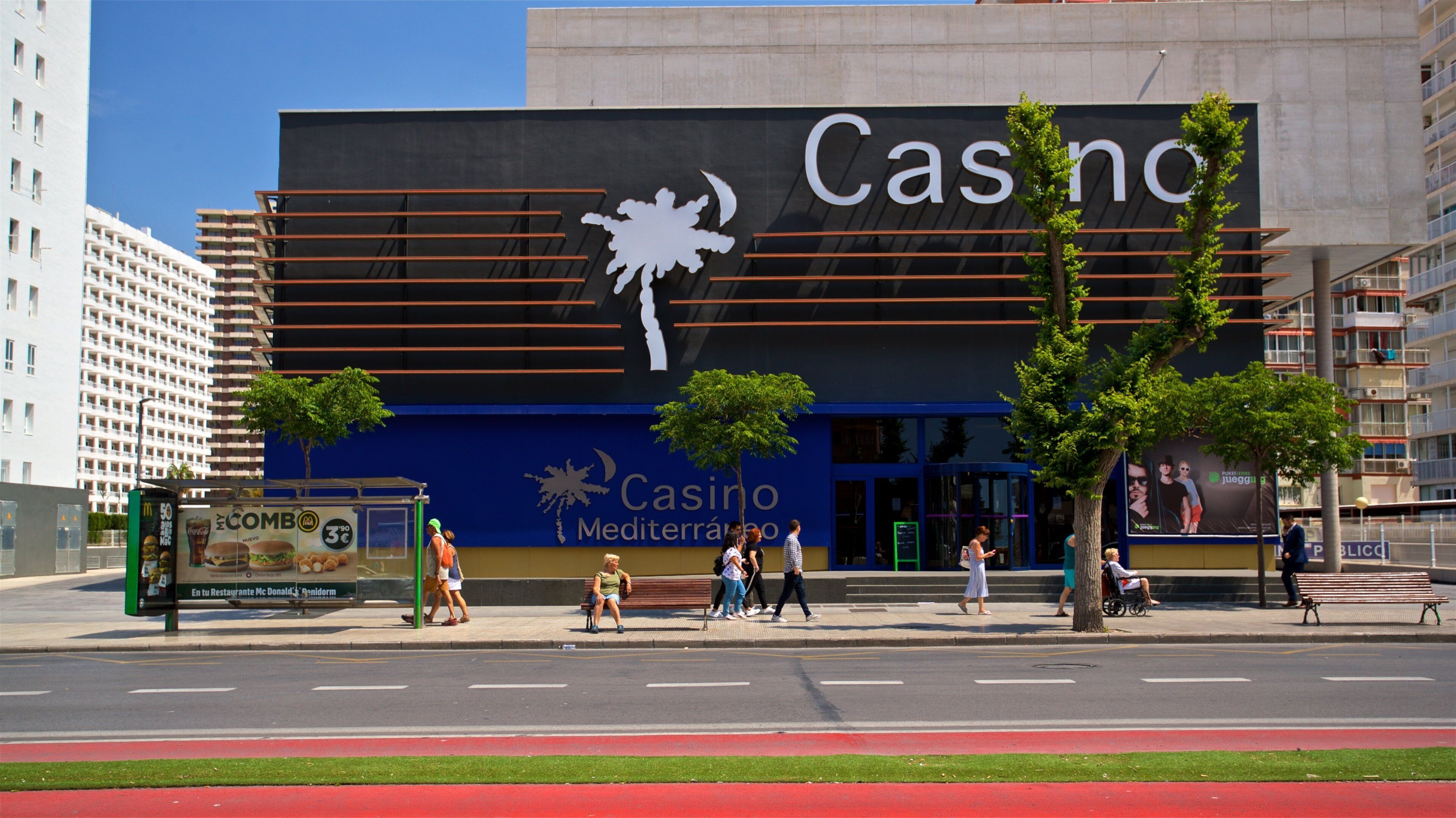 Casino Mediterraneo Benidorm showing signage