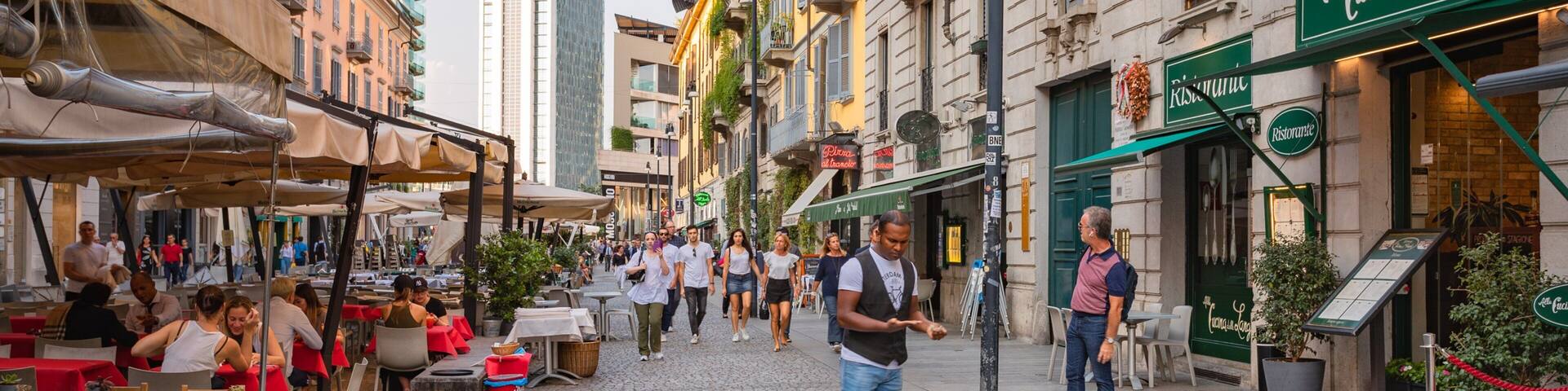 Corso Como showing a city and street scenes as well as an individual male