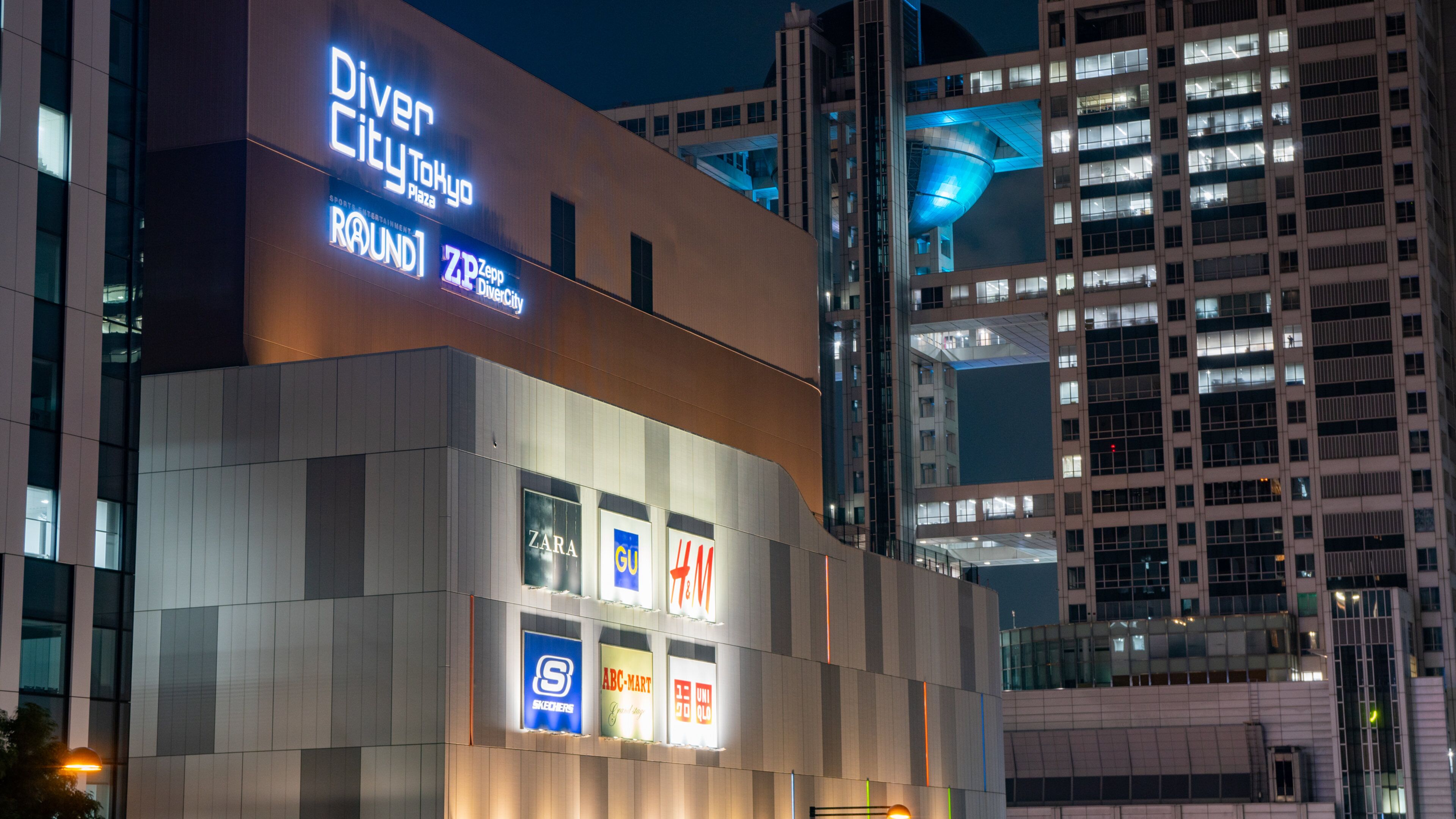 DiverCity Tokyo Plaza