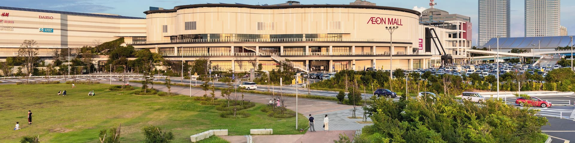 Chiba_AeonMallMakuhariNewCity_553248621580782471_3