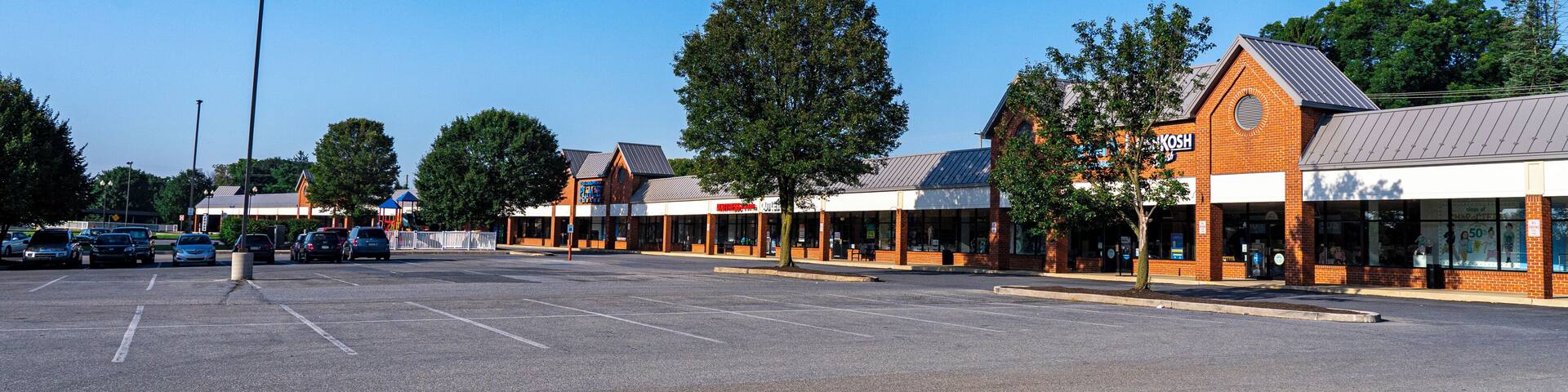 Lancaster_RockvaleOutlets_553248621581888091_021