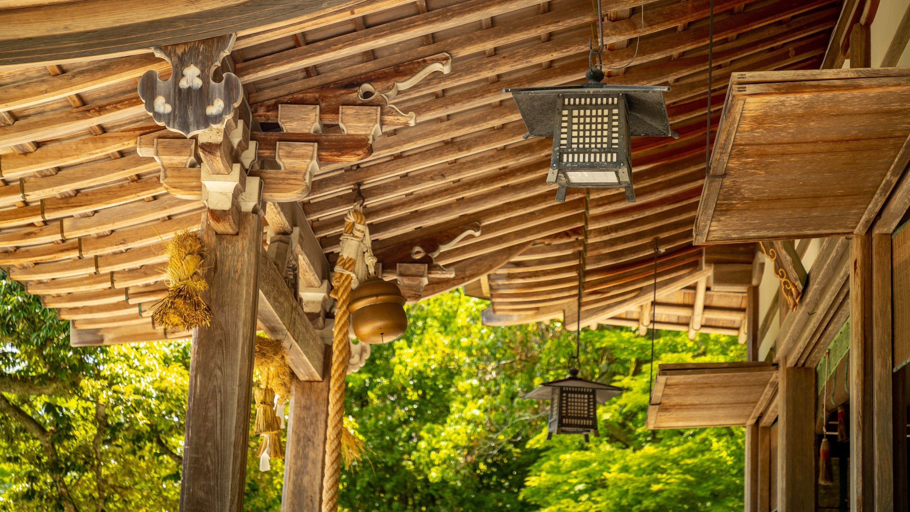 Nakashima Shrine which includes heritage elements