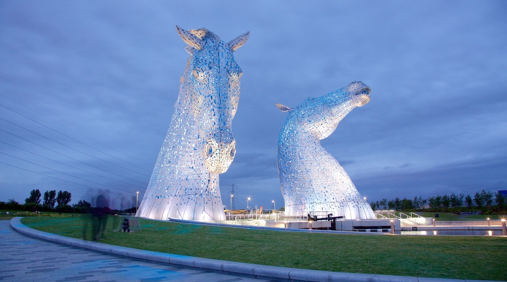 The Kelpies which includes night scenes and outdoor art