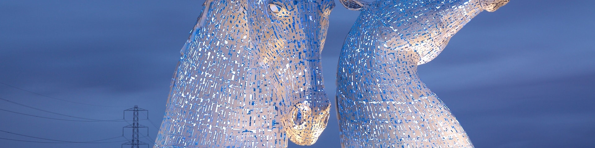 Grangemouth mostrando cenas noturnas e arte ao ar livre