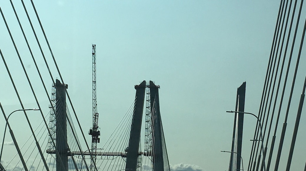 Road across the new Tappan Zee Bridge on its first day in service! #aquatrove